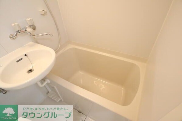 ハックベリーハイツIIの物件内観写真